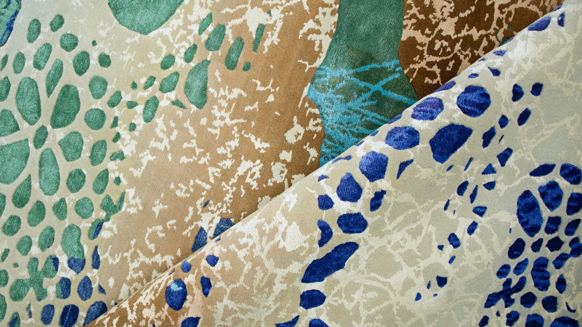 9. Sahrai_The Deeper_No one_s Land_500x180cm detail