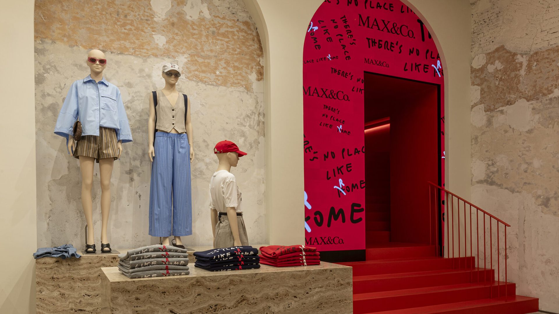 HD Surface_Max&Co. Via Condotti, Roma - Ph Vito Corvasce - (CO) - HR - 2